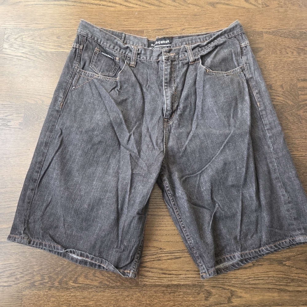 Rocawear  Men's Gray Black  Denim Shorts Sz.44
